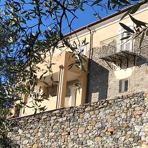 Vakantieboerderij Le Merline, Arnasco